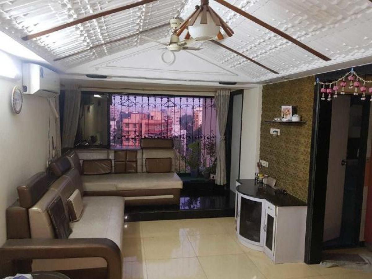 Casa T2 em Mumbai, India N.º 11781