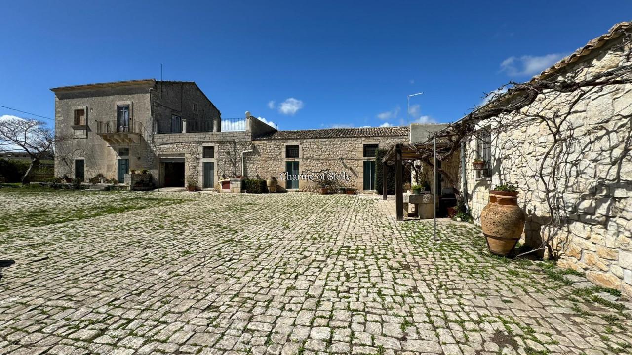 5غرفة فيلا في Modica, Italy رقم 231784