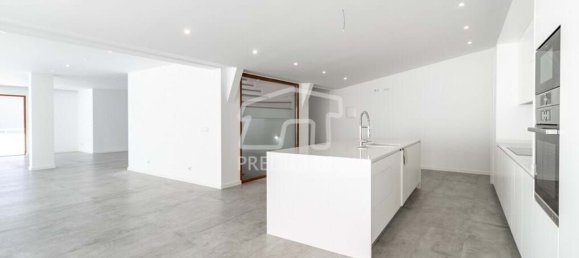 Casa de 3 dormitorios en Funchal, Portugal No. 122126 13