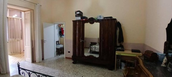3 rooms Apartment in Portico di Caserta, Italy No. 70678 11