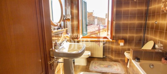 Casa de 5 dormitorios en Chianni, Italy No. 105632 36