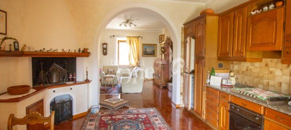 Casa de 5 dormitorios en Chianni, Italy No. 105632 3