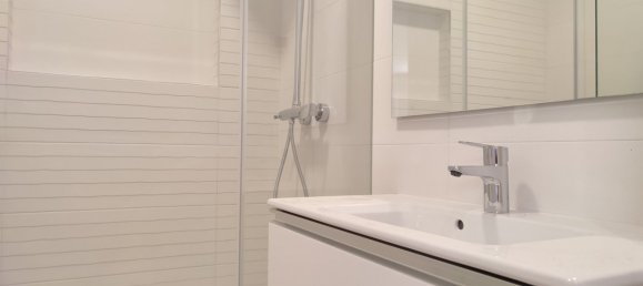 Villa de 4 dormitorios en Polop, Spain No. 2681 22