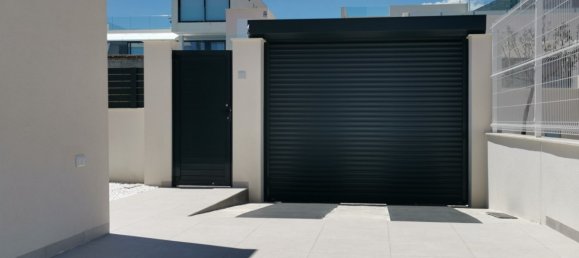 Villa de 4 dormitorios en Polop, Spain No. 2681 5