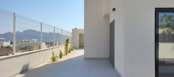 Villa de 4 dormitorios en Polop, Spain No. 2681 4