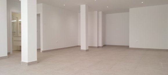 Villa de 4 dormitorios en Polop, Spain No. 2681 28