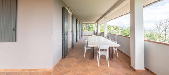 4 bedrooms Villa in Passignano sul Trasimeno, Italy No. 282076 23