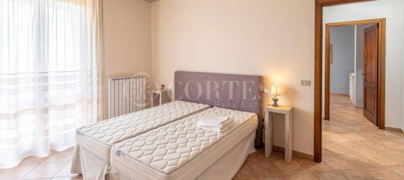 4 bedrooms Villa in Passignano sul Trasimeno, Italy No. 282076 37