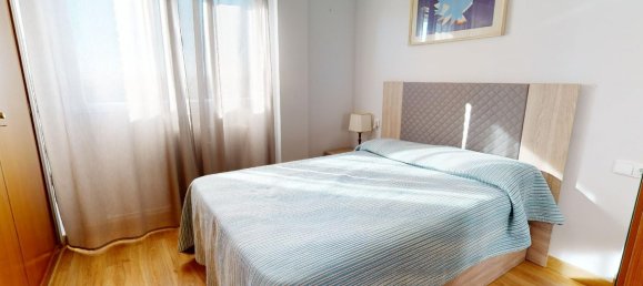 3 Schlafzimmer Wohnung in Zaragoza, Spain, Nr. 64480 4
