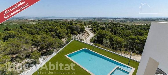 3 bedrooms Apartment in San Miguel de Salinas, Spain No. 126060 2