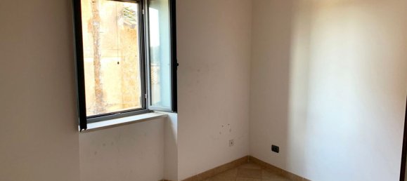 Apartamento de 4 habitaciónes en Nepi, Italy No. 220616 6