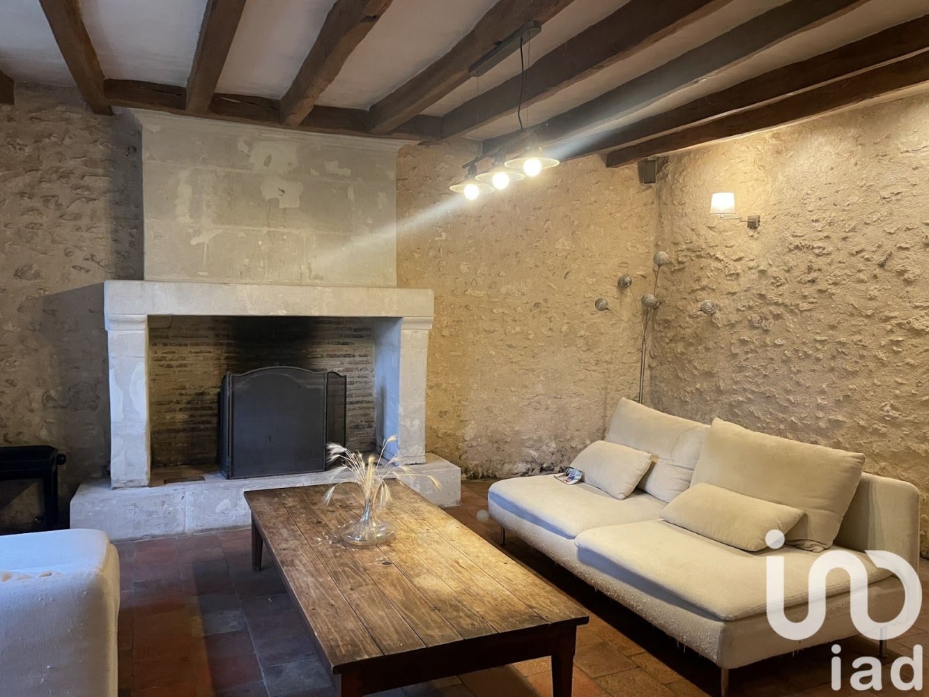 3 bedrooms House in Couesmes, France No. 153319