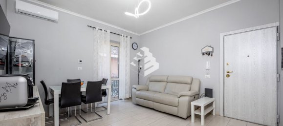 3 rooms Apartment in Rome, Italy No. 63356 2