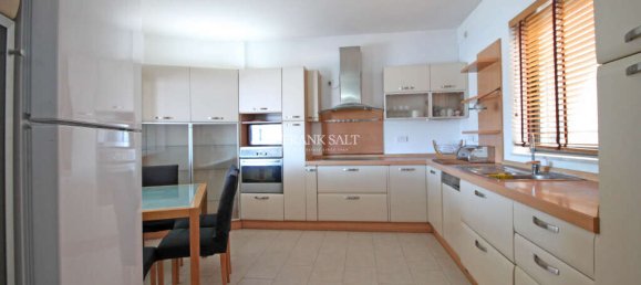 Apartamento T3 em Saint Julian's, Malta N.º 9588 7