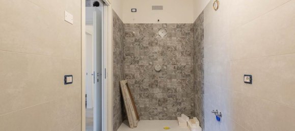 Casa de 4 habitaciónes en Pernumia, Italy No. 31784 3