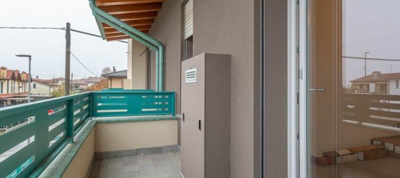 Casa de 4 habitaciónes en Pernumia, Italy No. 31784 23