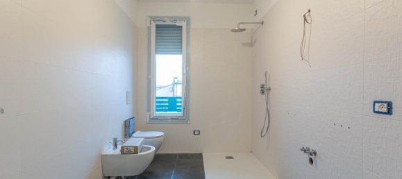 Casa de 4 habitaciónes en Pernumia, Italy No. 31784 5