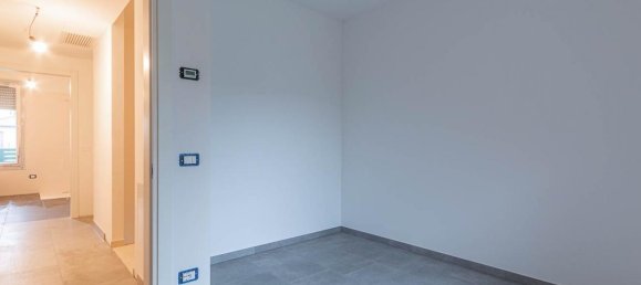 Casa de 4 habitaciónes en Pernumia, Italy No. 31784 12