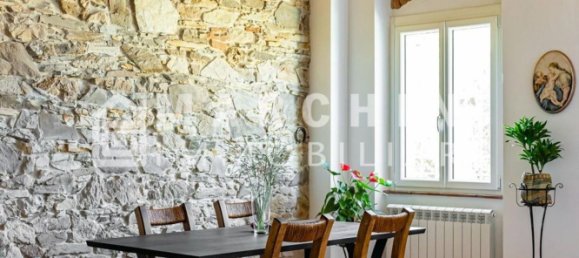 8 bedrooms Villa in Lucca, Italy No. 379729 10