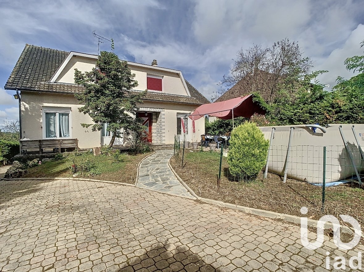 Casa T5 em Sancoins, France N.º 246522