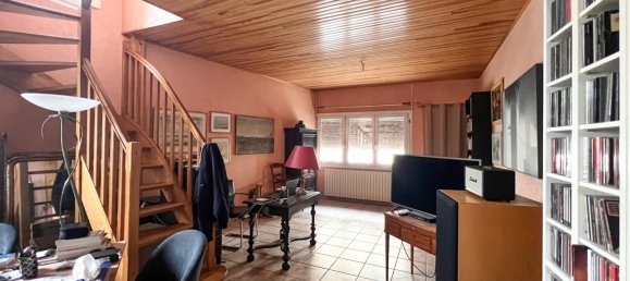 3 bedrooms House in Abbeville, France No. 241408 3