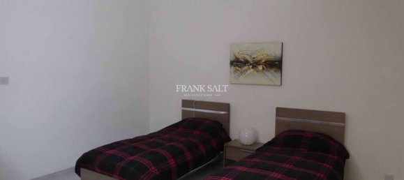 Apartamento de 3 dormitorios en Sliema, Malta No. 3829 11