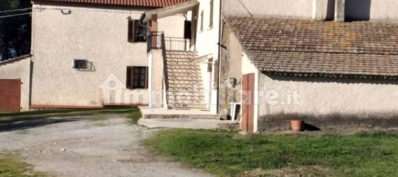 1 room Building in Grosseto, Italy No. 156590 3