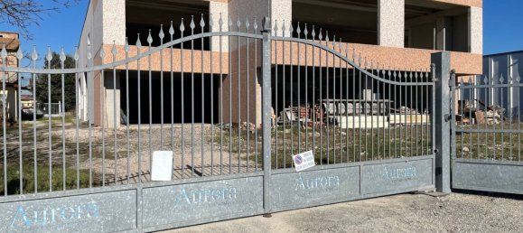 Lagerhaus in Perugia, Italy 1320m², Nr. 256169 4