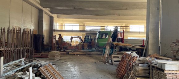 Lagerhaus in Perugia, Italy 1320m², Nr. 256169 23