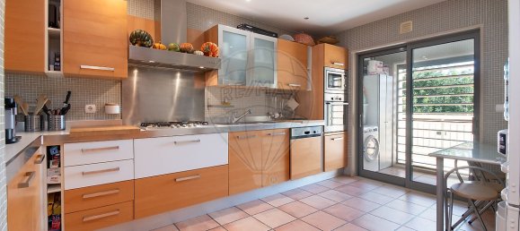 5 bedrooms House in Quarteira, Portugal No. 28739 7