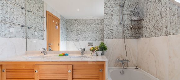 5 bedrooms House in Quarteira, Portugal No. 28739 19