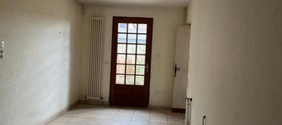 4 Schlafzimmer Villa in Trogues, France, Nr. 305914 8