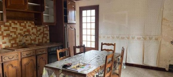 4 Schlafzimmer Villa in Trogues, France, Nr. 305914 4