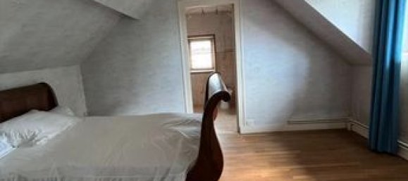 4 Schlafzimmer Villa in Trogues, France, Nr. 305914 10