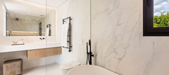 5 chambres Villa à Marbella, Spain No. 75107 40