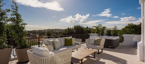 5 chambres Villa à Marbella, Spain No. 75107 3