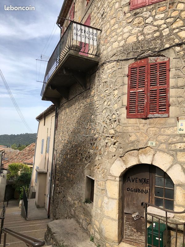 7 غرف نوم منزل في Greoux-les-Bains, France رقم 302504