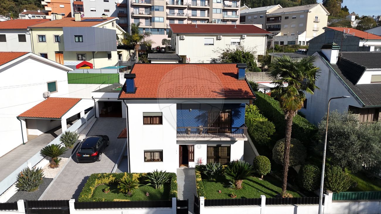 4 غرف نوم منزل في Felgueiras, Portugal رقم 19789