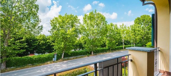 Apartamento T6 em Fornovo di Taro, Italy N.º 380200 10