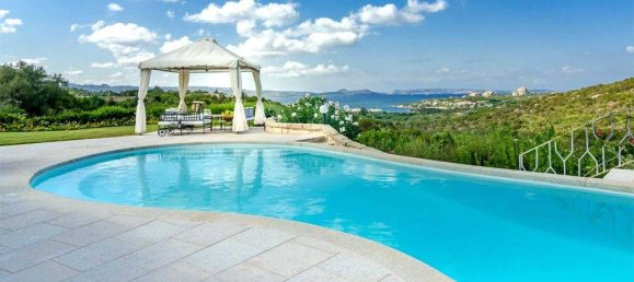 6 rooms Villa in Arzachena, Italy No. 195113 2