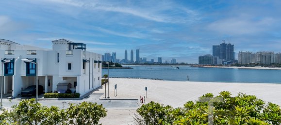 5 bedrooms Townhouse in Dubai, UAE No. 33286 8