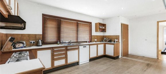 4 Schlafzimmer Haus in Hadley Wood, United Kingdom, Nr. 6608 8