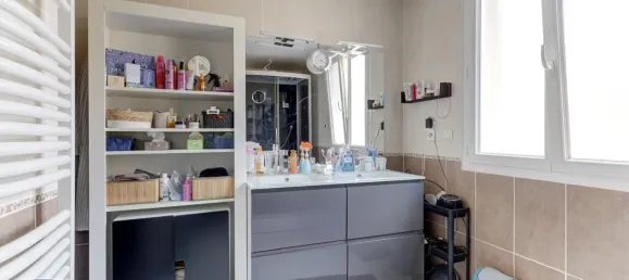 5-salle Maison à Puy-de-Dôme, France No. 279915 8