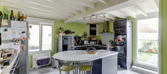 5-salle Maison à Puy-de-Dôme, France No. 279915 2