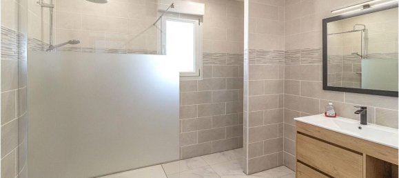 Casa de 3 dormitorios en Le Controis-en-Sologne, France No. 326875 8