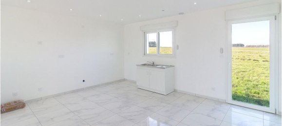 Casa de 3 dormitorios en Le Controis-en-Sologne, France No. 326875 4