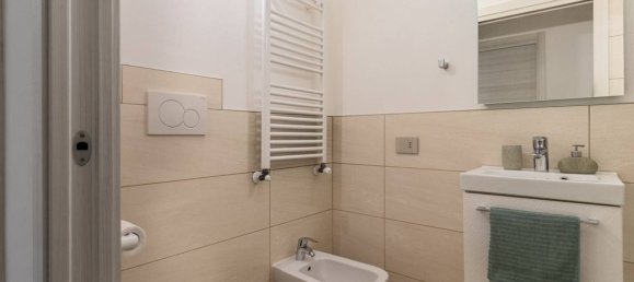 2 bedrooms Apartment in Verona, Italy No. 324401 9