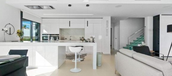 3 bedrooms Villa in Alicante, Spain No. 189220 9