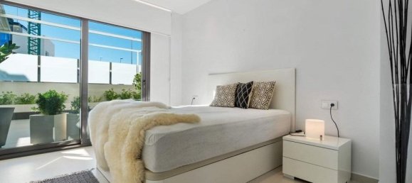 3 bedrooms Villa in Alicante, Spain No. 189220 16