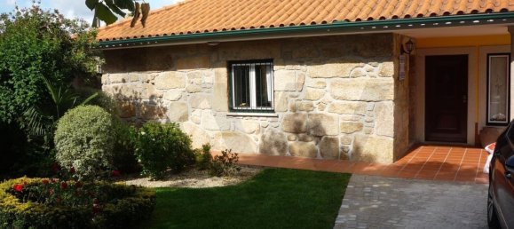 4 bedrooms House in Moncao, Portugal No. 94239 3